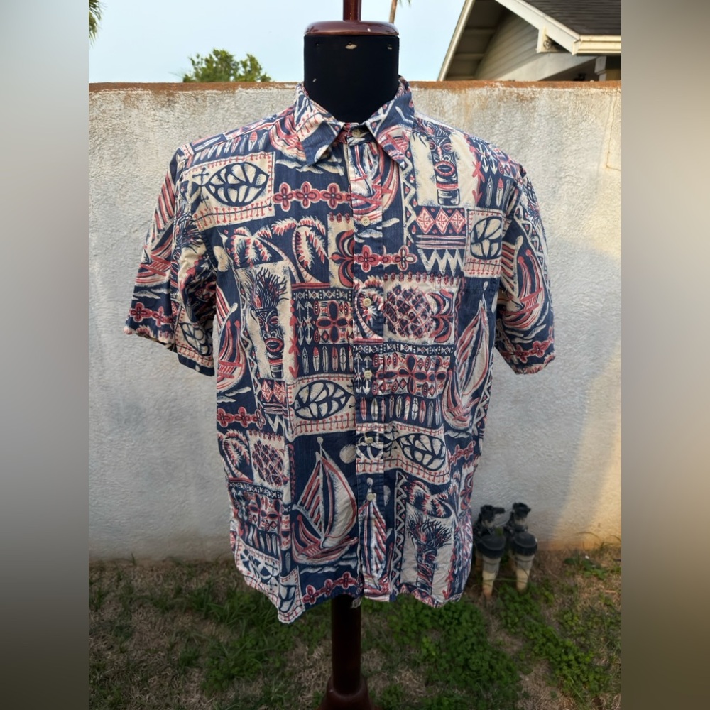 PreOwned Reyn Spooner Phil Edward Full Button Hawaiian Print Men's Large